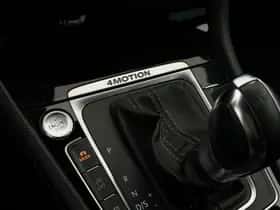 Volkswagen Golf (2014) thumbnail 36