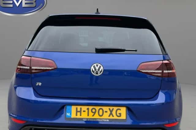 Volkswagen Golf (2014) thumbnail 5