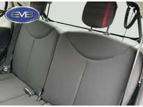 Peugeot 108 (2016) thumbnail 10