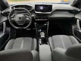 Peugeot 2008 (2008) thumbnail 2