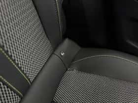 Peugeot 2008 (2008) thumbnail 40