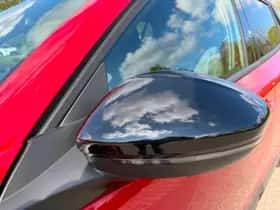 Peugeot 2008 (2008) thumbnail 29