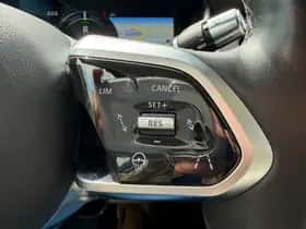 Jaguar I-Pace (2018) thumbnail 26