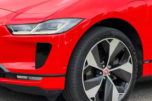 Jaguar I-Pace (2018) thumbnail 5