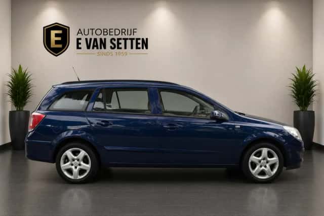 Opel Astra (2007) thumbnail 4