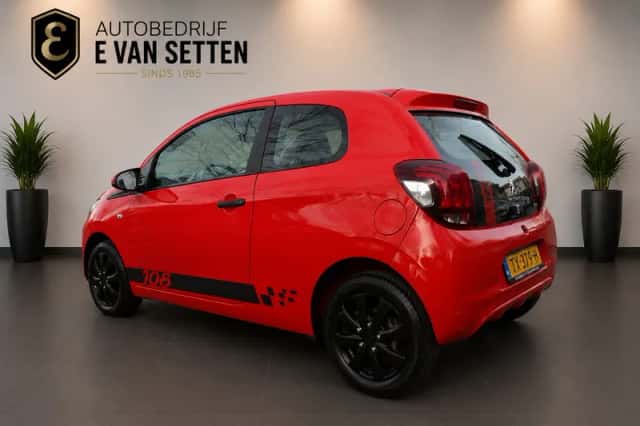 Peugeot 108 (2015) thumbnail 5