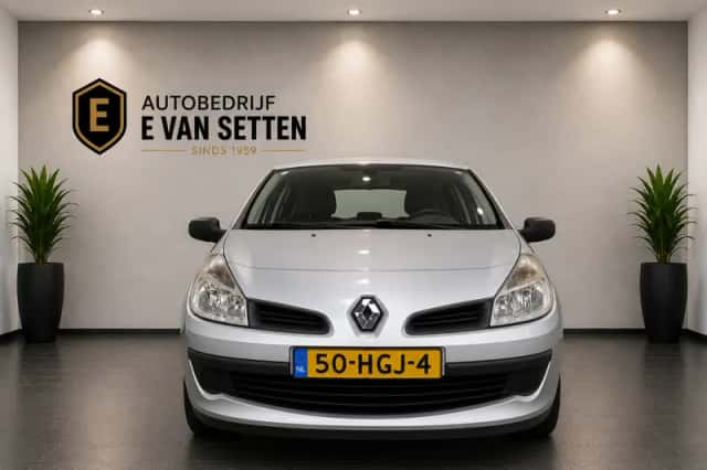 Renault Clio (2008) thumbnail 2