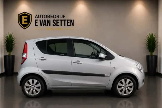 Suzuki Splash (2010) thumbnail 4