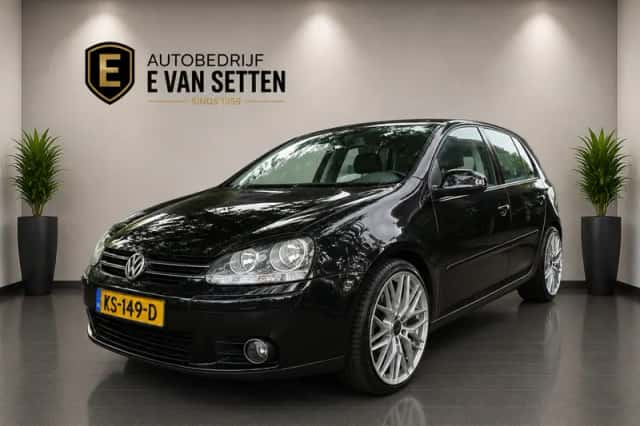 Volkswagen Golf (2005) thumbnail 1