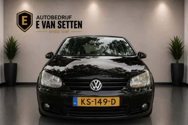Volkswagen Golf (2005) thumbnail 2