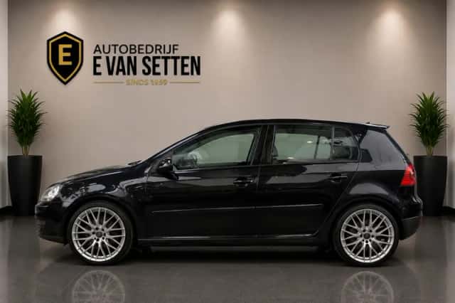 Volkswagen Golf (2005) thumbnail 5