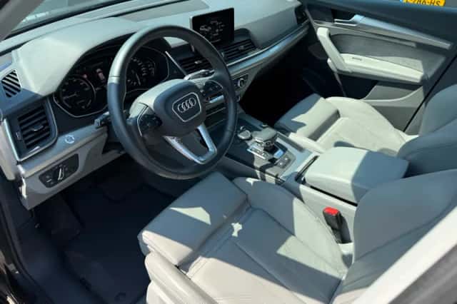 Audi Q5 (2020) thumbnail 5