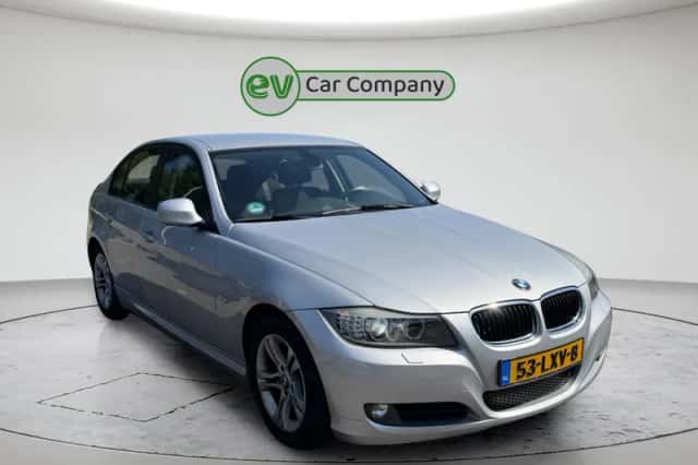 BMW 3-Serie (2010) thumbnail 2