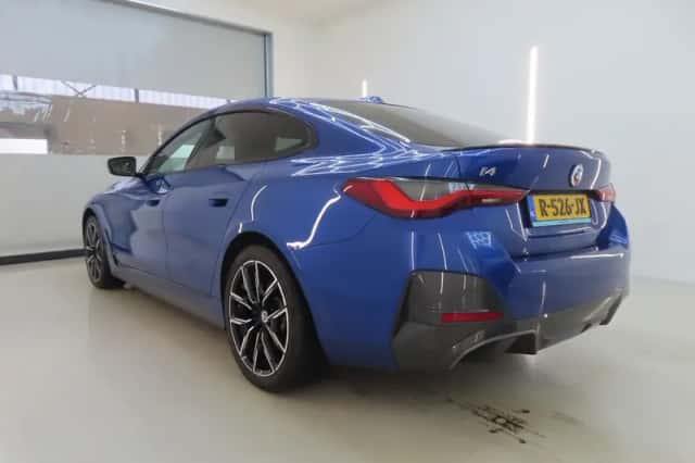 BMW i4 (2022) thumbnail 5