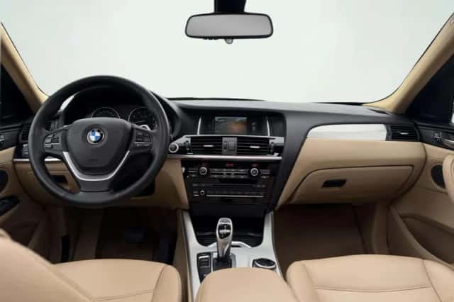 BMW X4 (2015) thumbnail 6