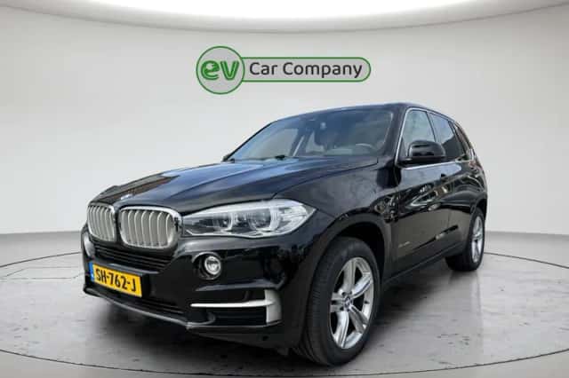 BMW X5 (2016) thumbnail 1