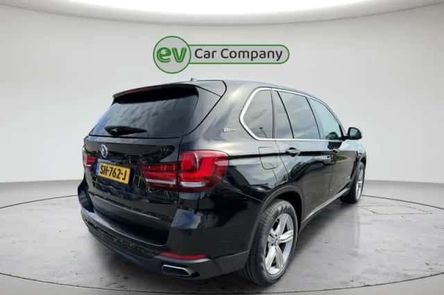 BMW X5 (2016) thumbnail 4