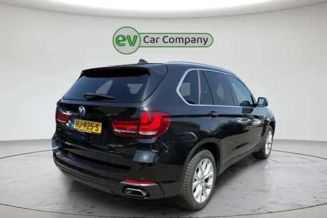 BMW X5 (2015) thumbnail 3