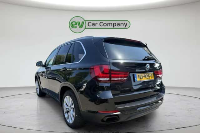 BMW X5 (2015) thumbnail 4