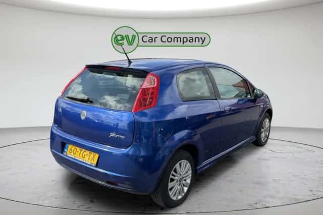 Fiat Grande Punto (2006) thumbnail 3