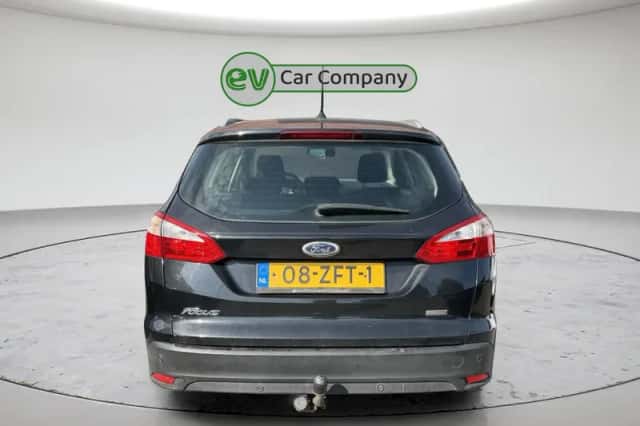 Ford Focus (2012) thumbnail 6