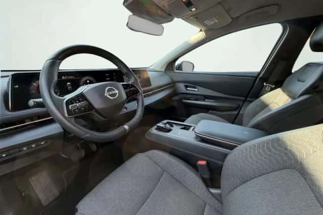 Nissan Ariya (2024) thumbnail 5