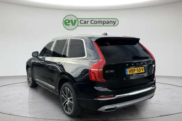 Volvo XC90 (2020) thumbnail 3