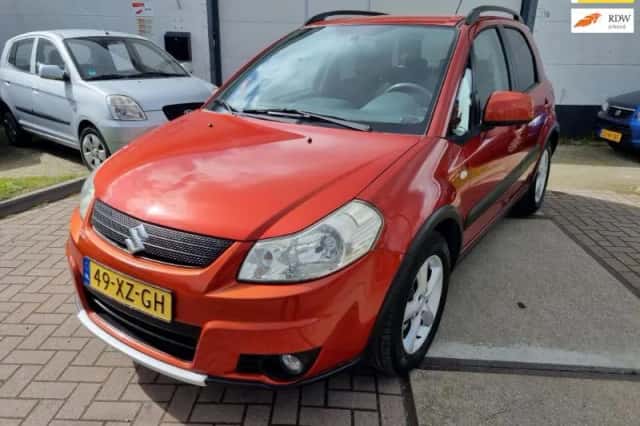 Suzuki SX4 (2007) thumbnail 1