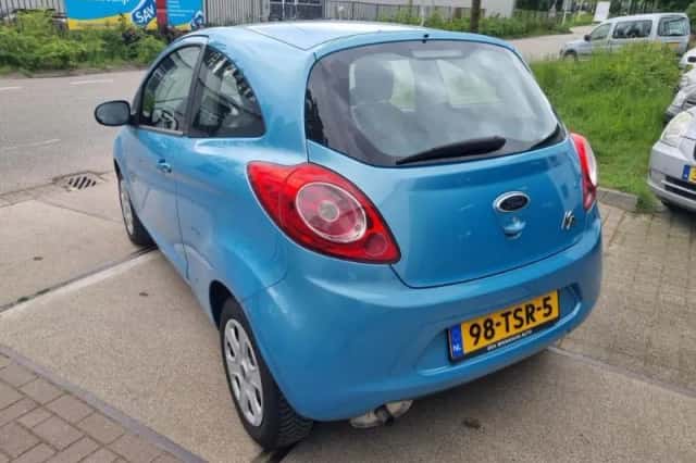 Ford Ka (2012) thumbnail 3