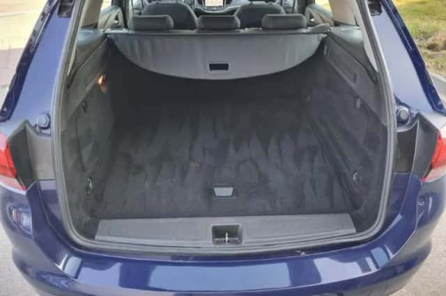 Opel Astra (2017) thumbnail 5