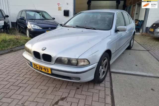 BMW 5-Serie (1998) thumbnail 1