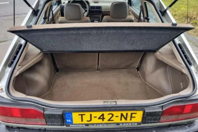 Mazda 323 (1988) thumbnail 5