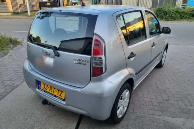 Daihatsu Sirion (2005) thumbnail 6