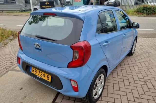 Kia Picanto (2018) thumbnail 6