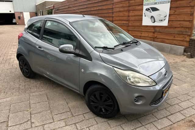 Ford Ka (2011) thumbnail 1