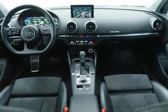 Audi A3 (2019) thumbnail 5