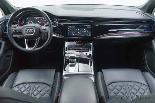 Audi Q7 (2022) thumbnail 5