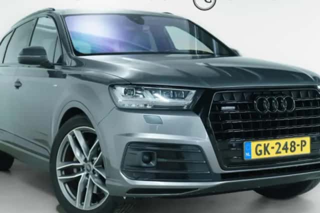 Audi Q7 (2015) thumbnail 1