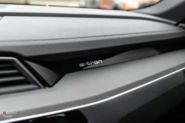 Audi e-tron (2021) thumbnail 24