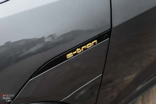 Audi e-tron (2021) thumbnail 10