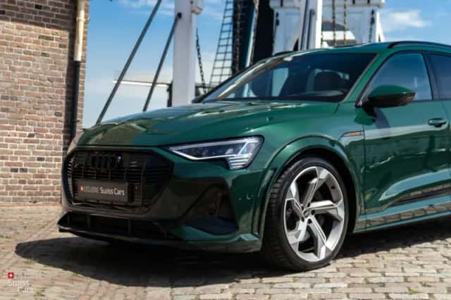 Audi e-tron (2022) thumbnail 2