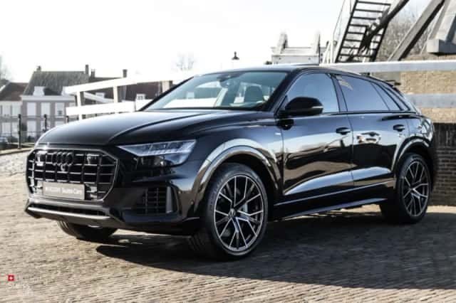 Audi Q8 (2021)