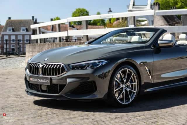 BMW M850Xi (2018) thumbnail 2