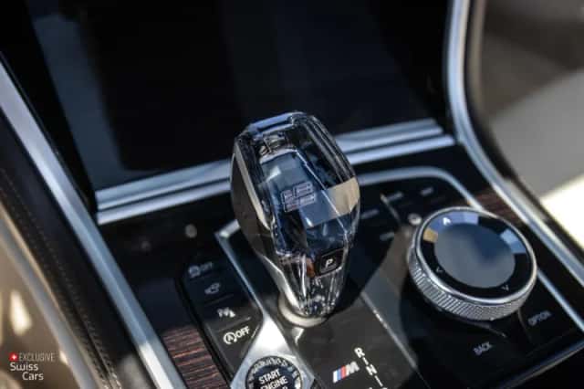 BMW M850Xi (2018) thumbnail 27