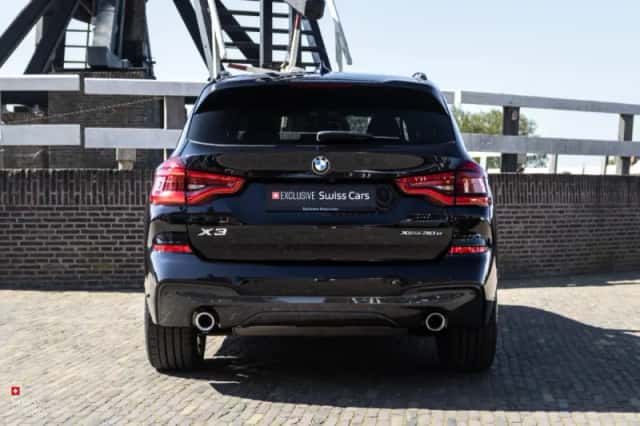 BMW X3 (2021) thumbnail 11