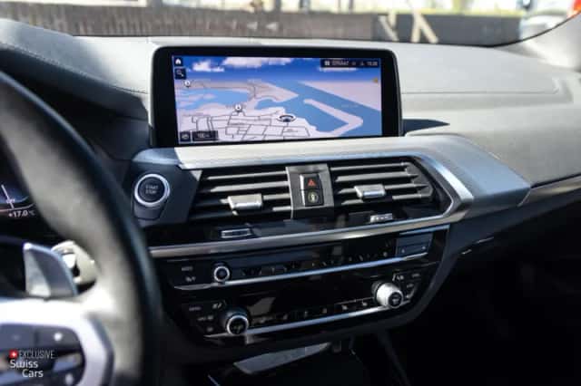 BMW X3 (2021) thumbnail 16