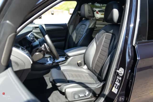 BMW X3 (2021) thumbnail 25