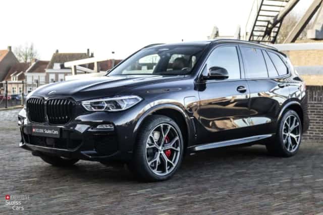 BMW X5 (2021)
