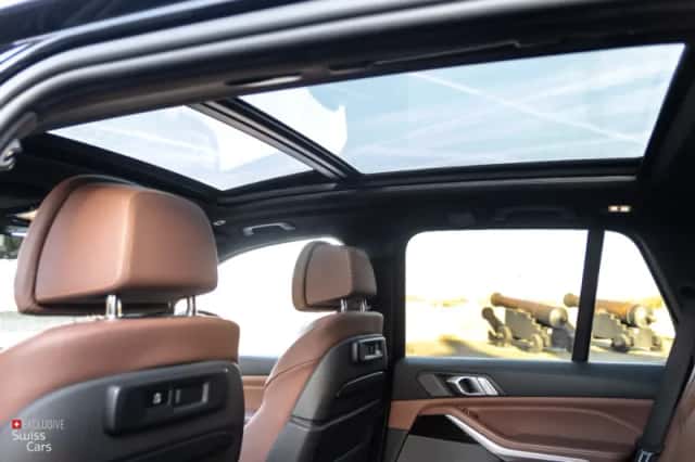 BMW X5 (2021) thumbnail 35
