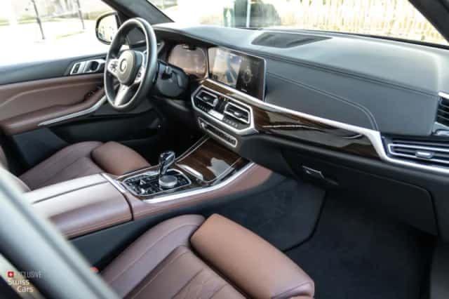 BMW X5 (2021) thumbnail 40